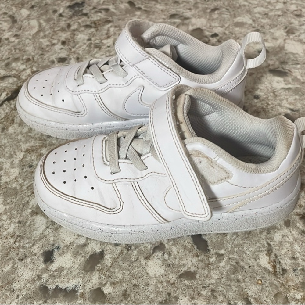 Nike White Sneakers Air Force 1 Velcro Strap